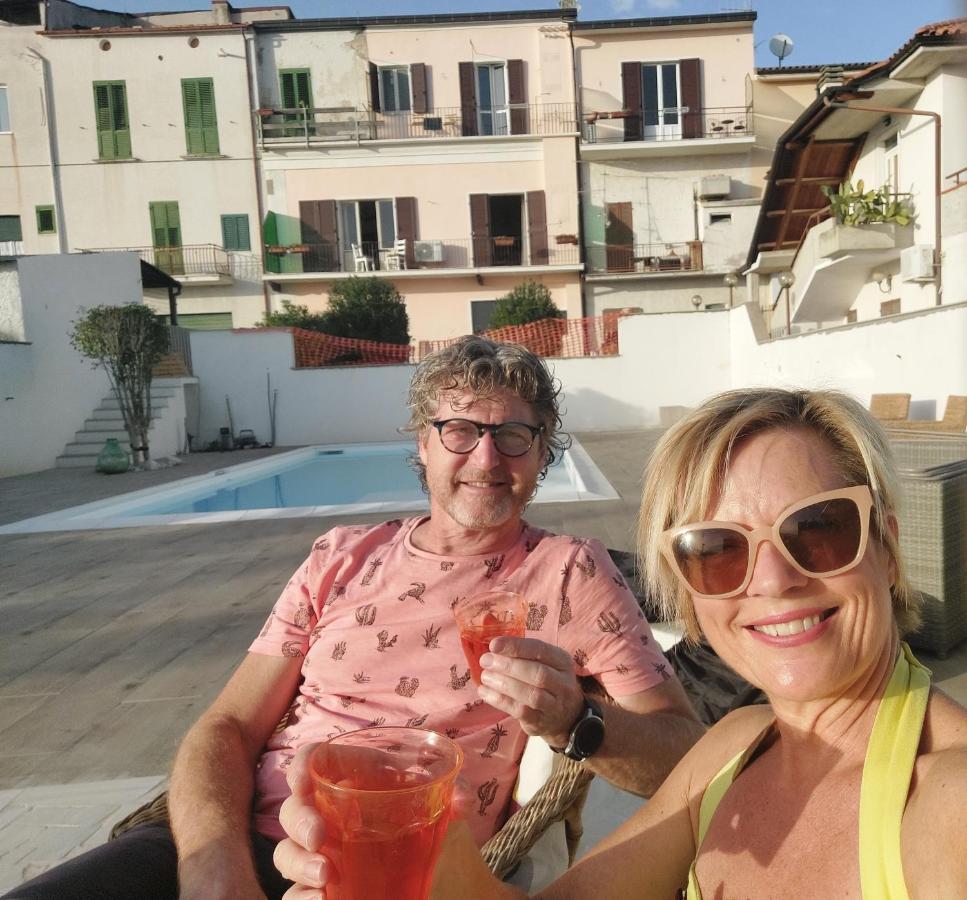 Bed And Breakfast La Pecora Rosa Sant'Omero Buitenkant foto