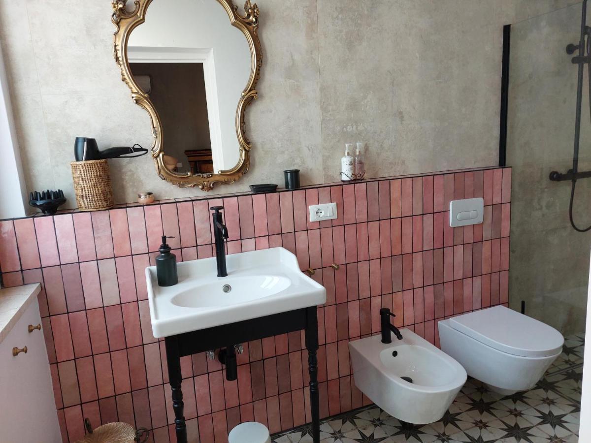 Bed And Breakfast La Pecora Rosa Sant'Omero Buitenkant foto