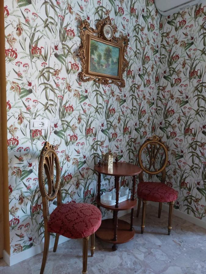 Bed And Breakfast La Pecora Rosa Sant'Omero Buitenkant foto